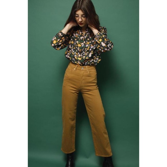 Levi’s Ribcage Straight Jeans - Picture 4 of 11